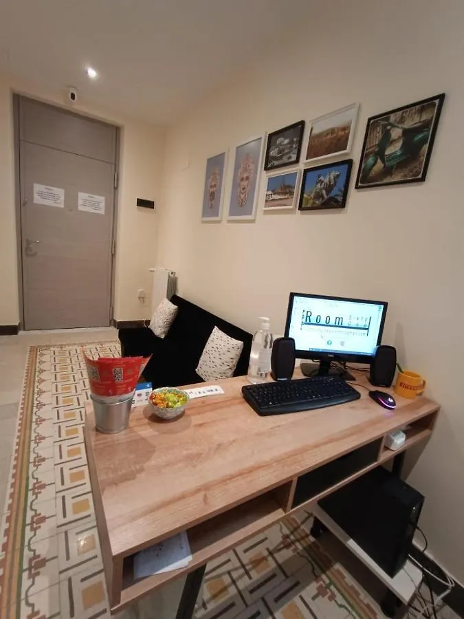 Room Sixty One Palermo 0*,  Italy